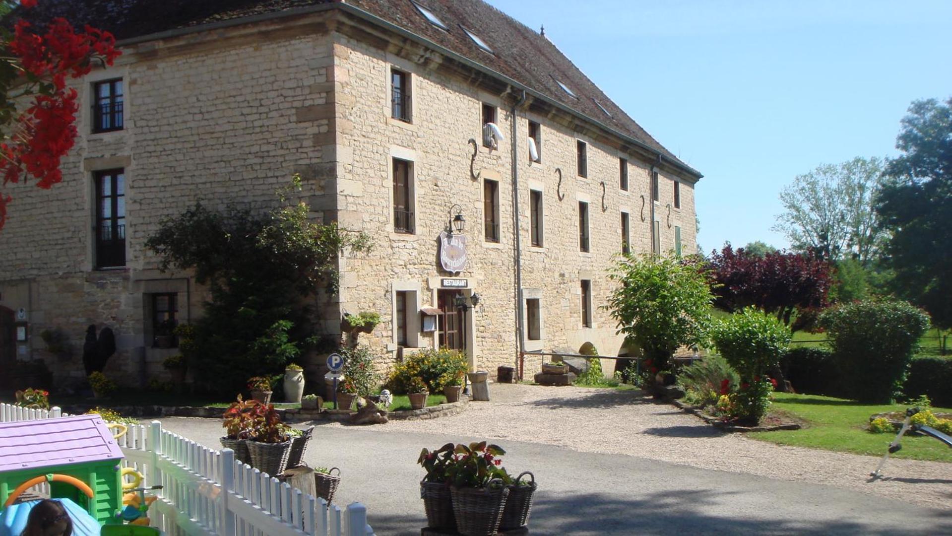 Moulin De Bourgchateau Louhans Esterno foto